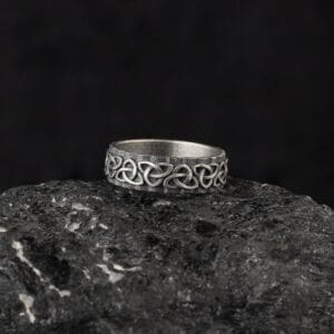 Celebrate Eternal Love with our Trinity Knot Wedding Band - A Timeless Symbol of Unity!