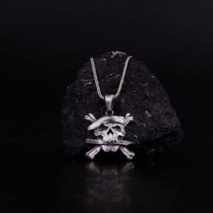 skull and crossbone necklace